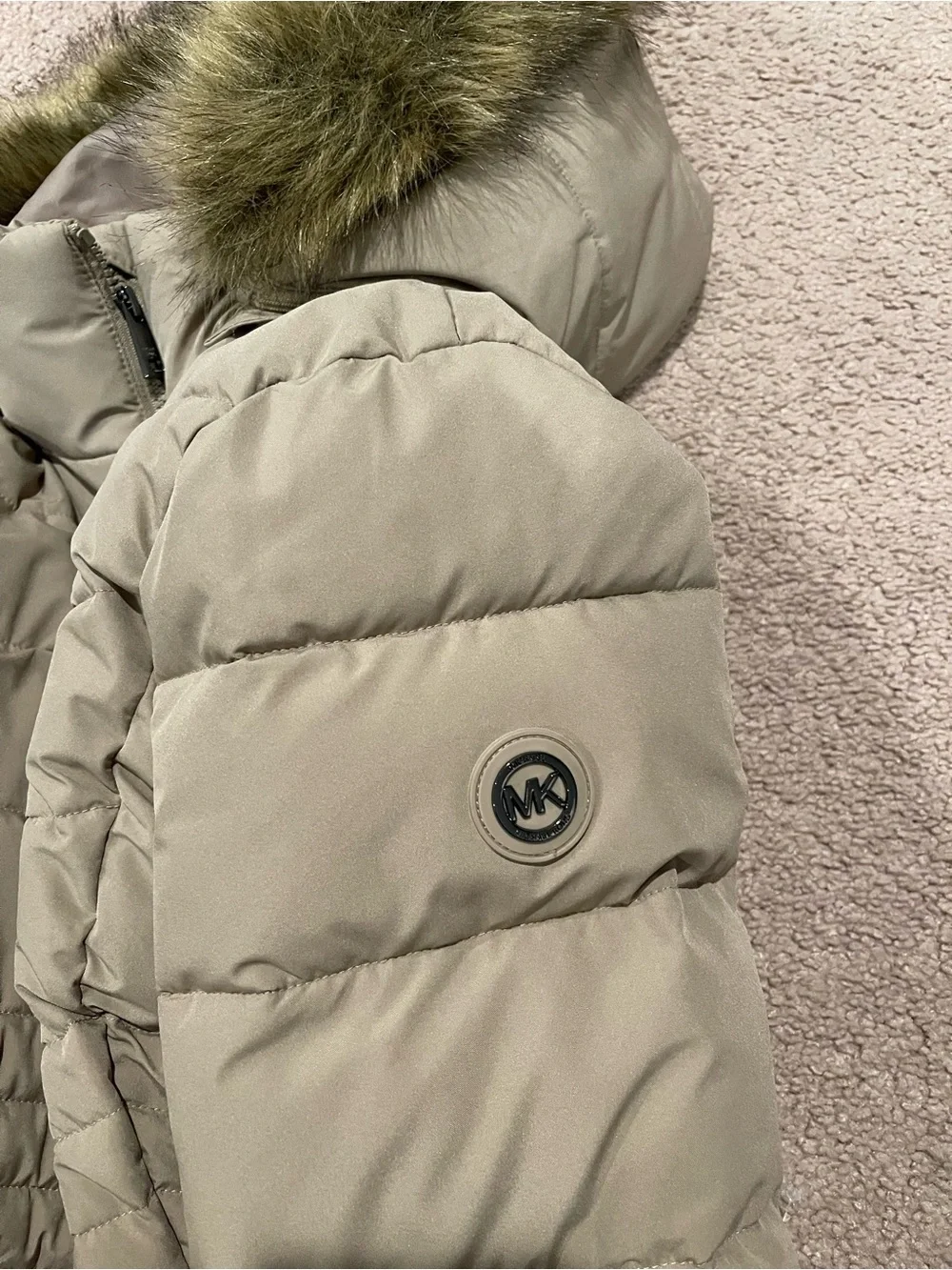 MICHAEL KORS Tan Faux Fur Trim Hood Puffer Jacket w/Belt